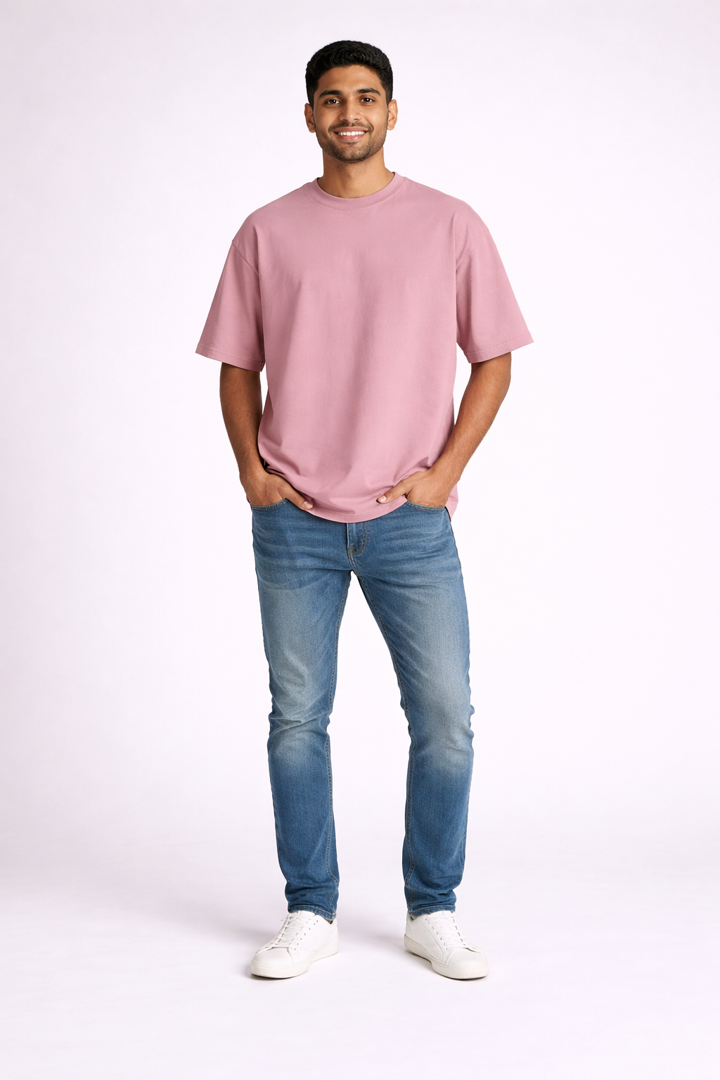 SNUBBY Oversized Tee